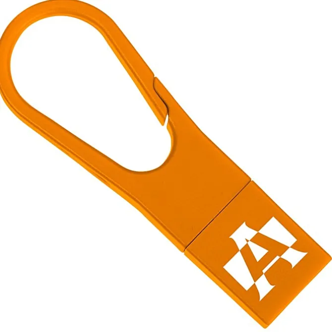 Clipster USB Drive - 8GB