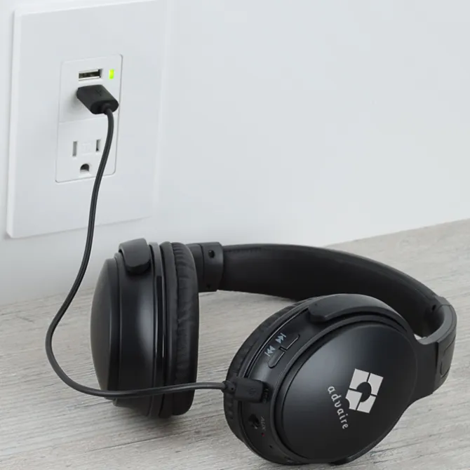 Harlow Light-Up Logo Bluetooth Headphones