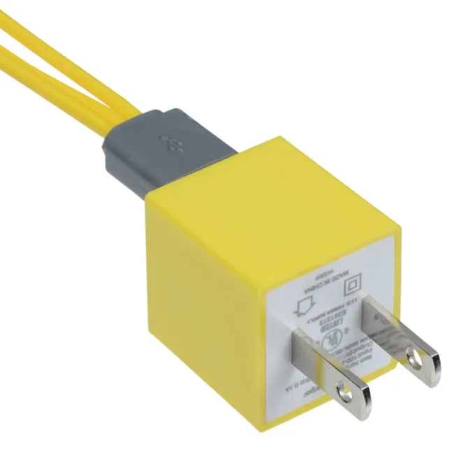 Sporty 3-in-1 Pouch with Wall Charger